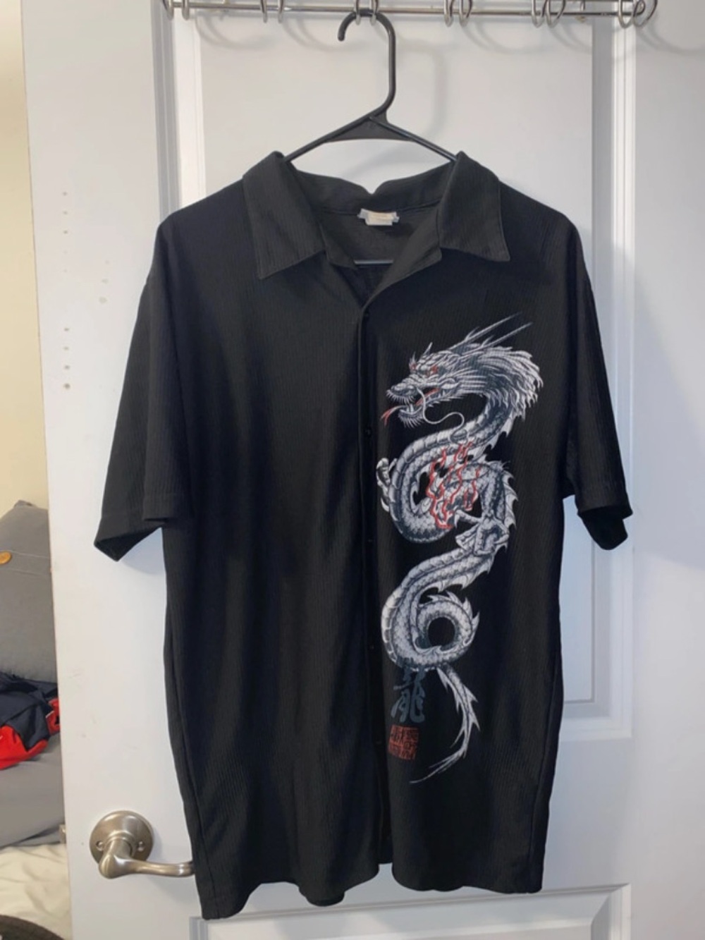 Vintage Lizzo Men's Dragon Graphic Button Up Shirt Size Large | Y2K Mall Goth